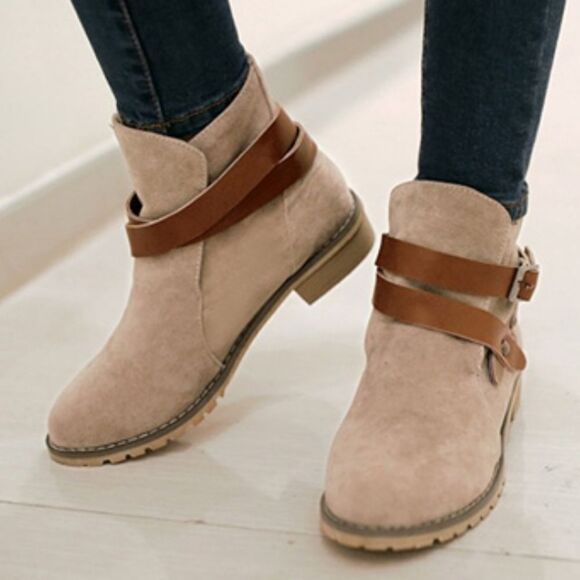 BRAND NEW I LOVE COMFORT VINTAGE ROUND TOE CROSSOVER BUCKLE STRAP ANKLE BOOTIES - Picture 16 of 16